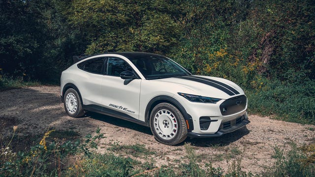 Ford Mustang Mach-E Rally em ação