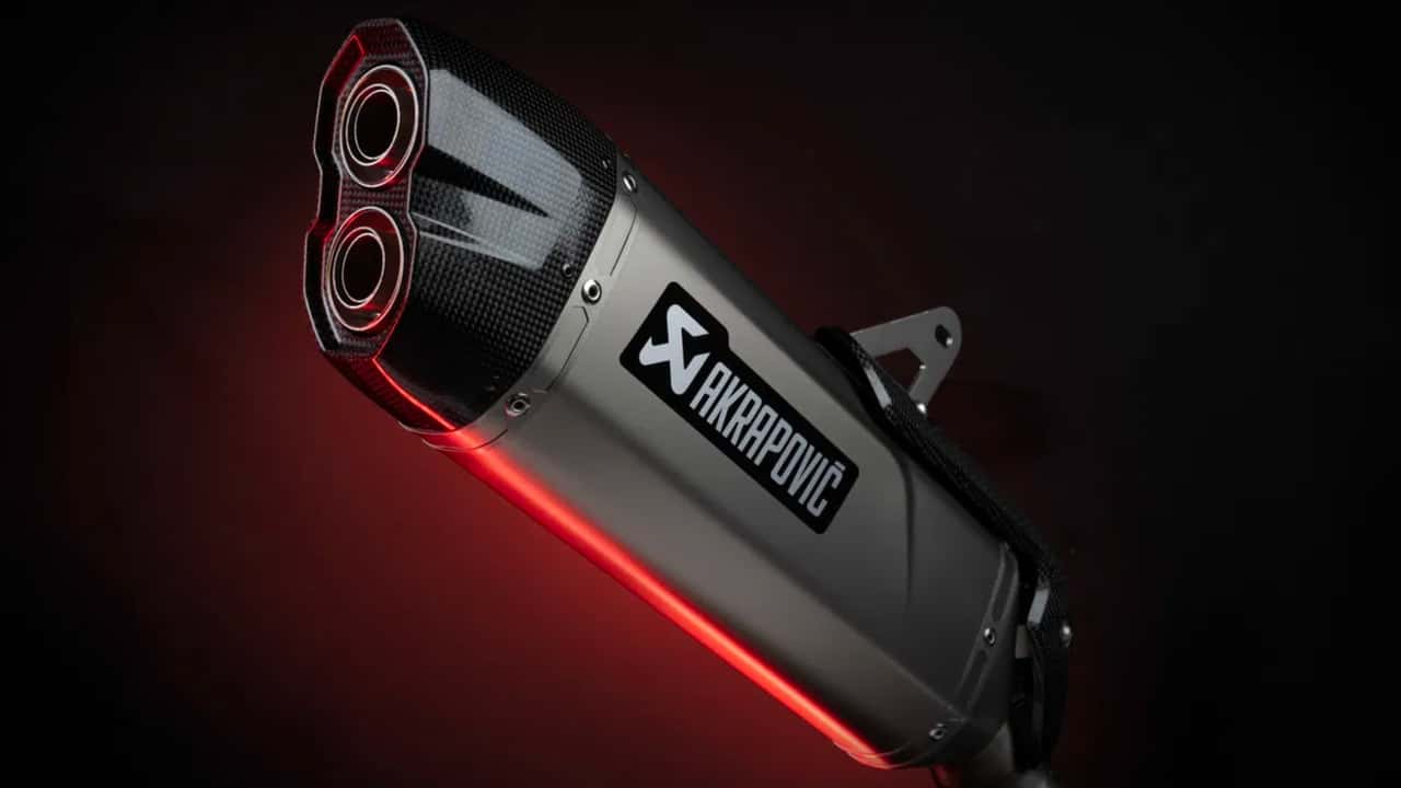 Sistemas de escape Akrapovič para Ducati Panigale V2 e Multistrada V2