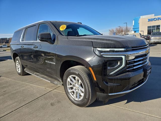Chevrolet Suburban 2025, um dos SUVs de grande porte da linha Chevrolet