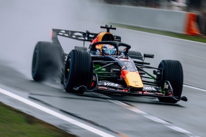 Max Verstappen em ação com a Red Bull Racing