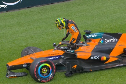 Oscar Piastri no cockpit da McLaren