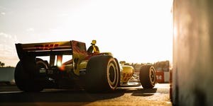 Alex Palou em seu carro de corrida