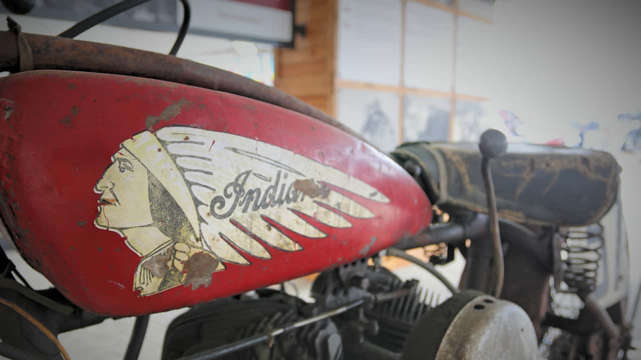 Indian Scout Bobber em destaque