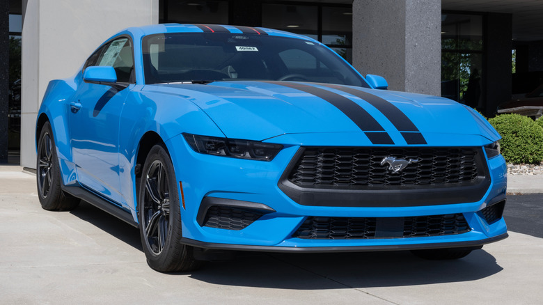 Imagem detalhada de um motor Ford EcoBoost