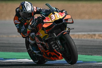 Pedro Acosta da Red Bull KTM Factory Racing em ação