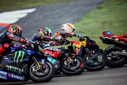 Pedro Acosta da Red Bull KTM Factory Racing em ação na MotoGP