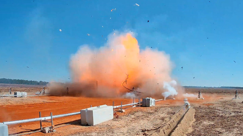 Detonação controlada de combustível de foguete da NASA na Flórida