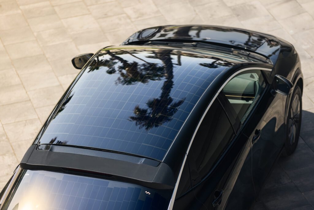 Nissan Ariya solar