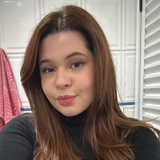 Livia Veiga, jornalista e autora