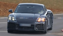 Cockpit e interior do Porsche 718 Cayman EV em testes