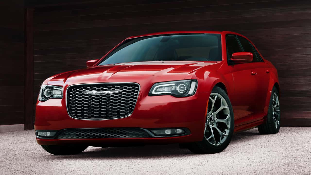 Chrysler 300 em estrada