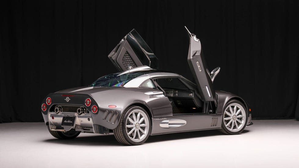 Traseira do Spyker C8 Laviolette 2008 em detalhe