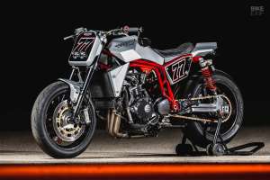 Triumph Speed Triple 'The Carbon Monocoque'