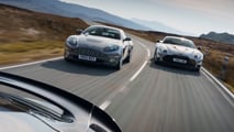 Detalhe da frente do Aston Martin V12 Vanquish 2001
