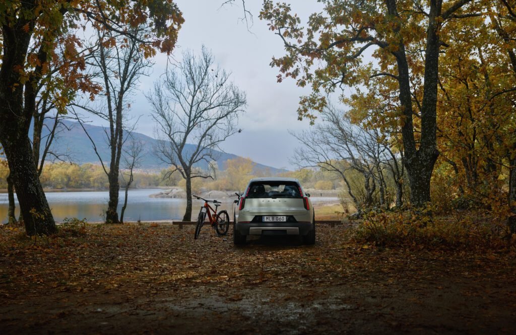 Volvo EX60